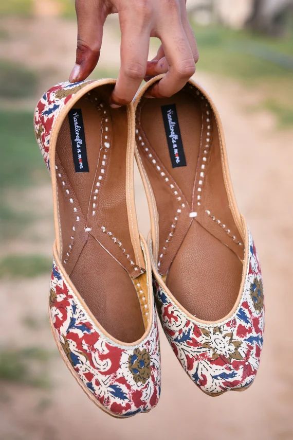 RangRaliya Sandals